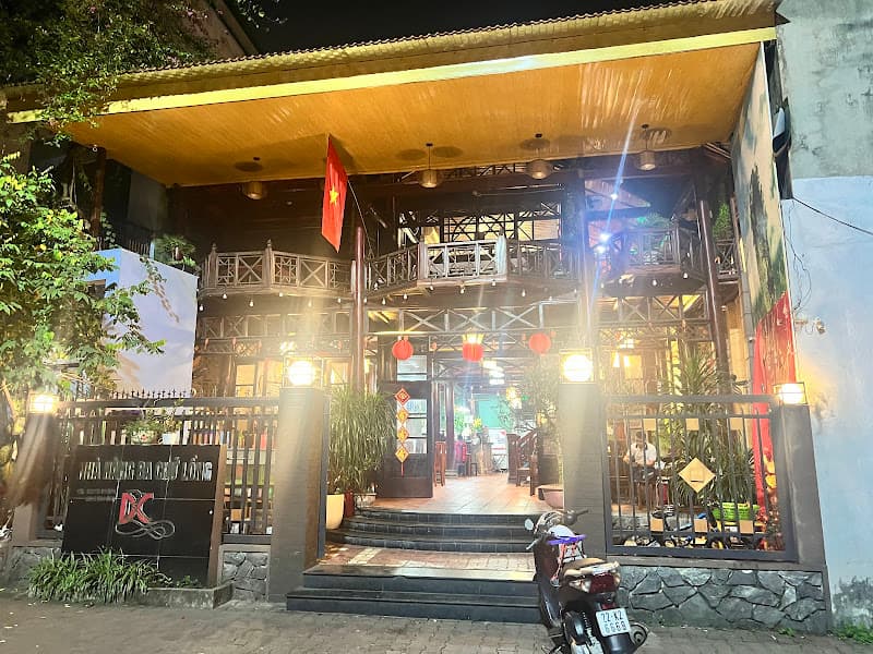 Nhà Hàng 3 Chữ Lồng