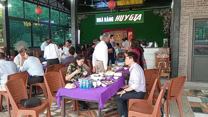 Hình ảnh Nhà hàng Huy Gia - 3