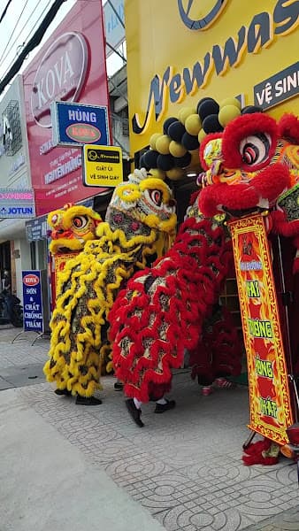 Hình ảnh Giặt Ủi Newwash - Vệ Sinh Giày Cần Thơ - 2