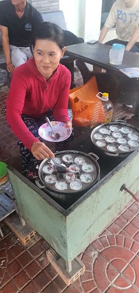 Hình ảnh Bánh căn mực - 3