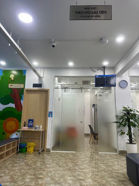 Hình ảnh Nhà Thuốc FPT Long Châu - 2