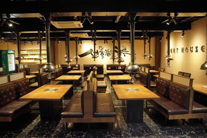 Hình ảnh MEAT HOUSE- Nhà hàng lẩu nướng Hàn Quốc 51B SOI TIỀN - 6
