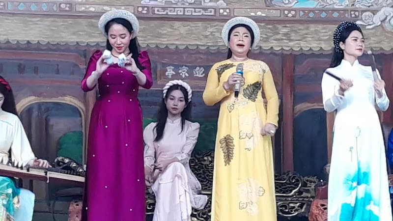 Hình ảnh La Pines - Lá Thông Restaurant - 2