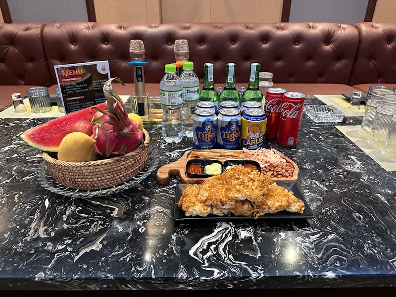 Hình ảnh V-SHOW KTV - 3