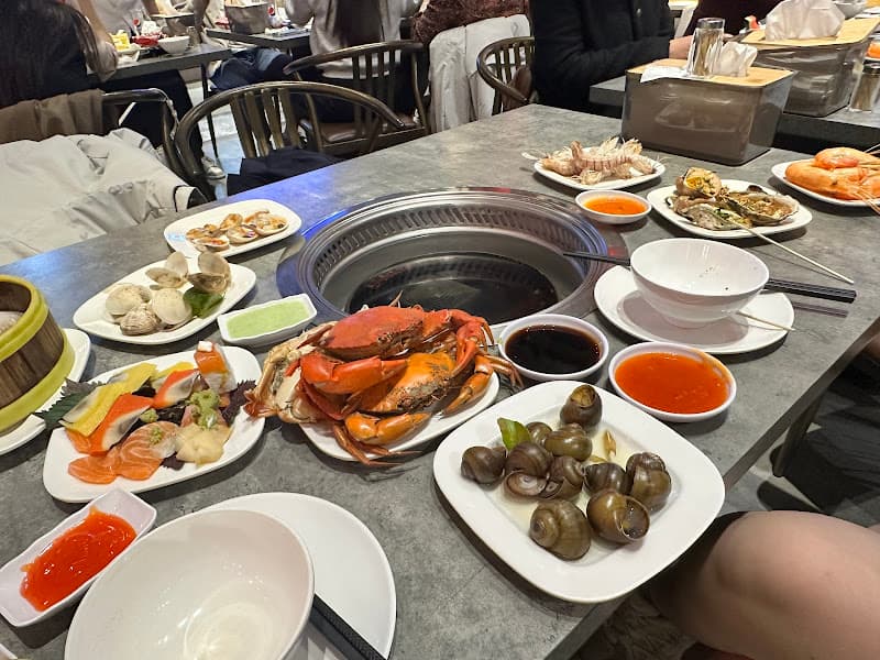 Hình ảnh Buffet Hải Sản Cửu Vân Long Số 10 Trần Phú - 3