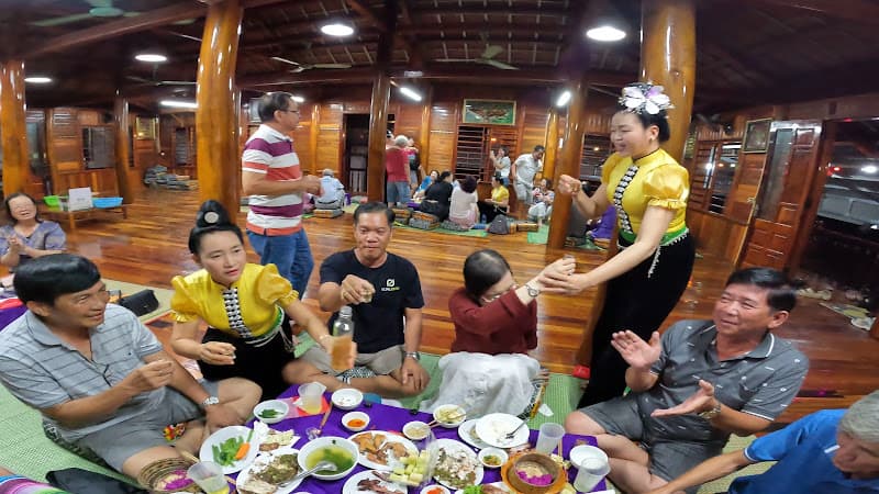 Hình ảnh NHÀ HÀNG DŨNG LIÊN - bản Ten - 5