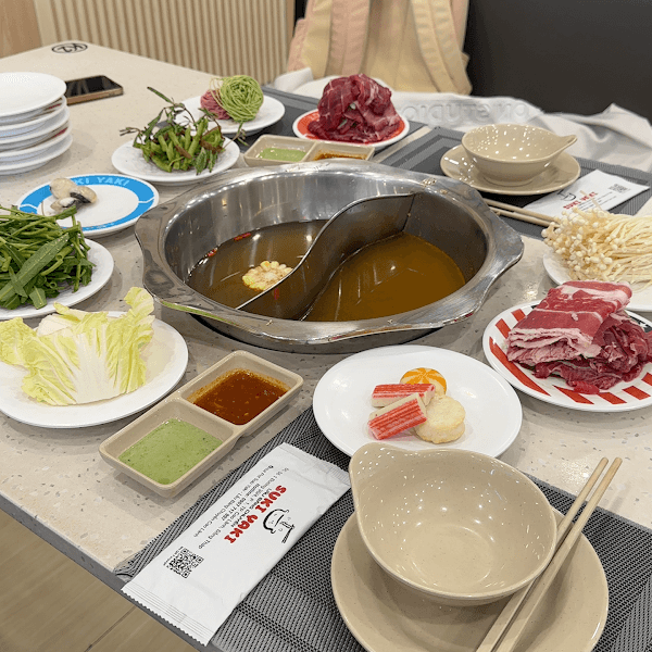 Hình ảnh Lẩu Băng Chuyền SuKiYaKi - 5