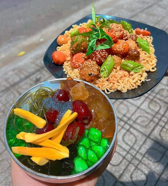 Hình ảnh Tiệm Chè Trà Sữa Ăn Vặt Bà Ngoại - 4