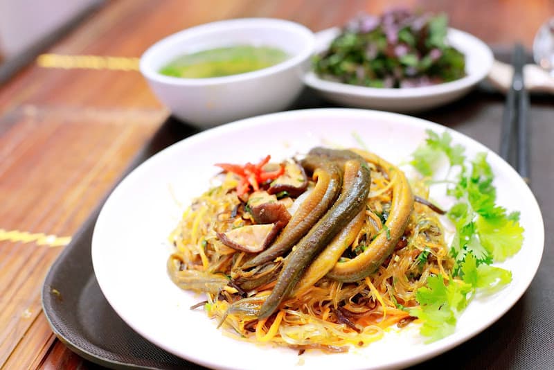 Hình ảnh LƯƠN LAM GIANG - 4