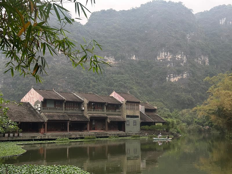 Hình ảnh Highlands Coffee - Tràng An - 4