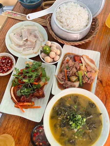 Hình ảnh Quán Ăn Gia Đình Trường Thanh Quán - Cơm Chiên, Mì Xào - 3