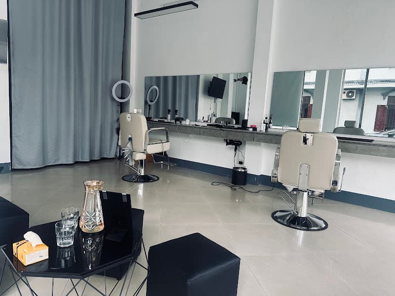 Hình ảnh Lee Men’s Hair Studio - 4