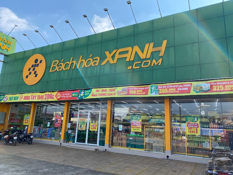 Siêu thị Bách hoá XANH Nhân Nghĩa