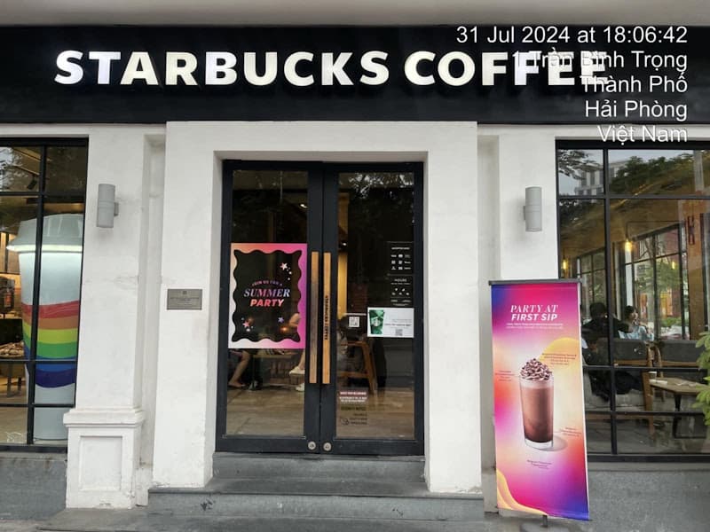 Starbucks Trần Phú