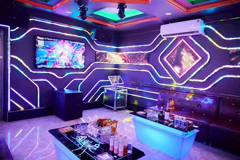 Hình ảnh Karaoke 5 Sao - 16 Trịnh Văn Bô - 6