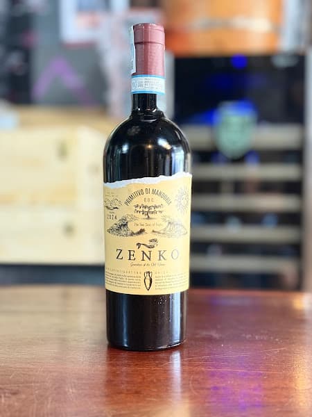 Hình ảnh Showroom và Nhà Hàng Rượu vang Vine Wine Store Hà Tĩnh - 3