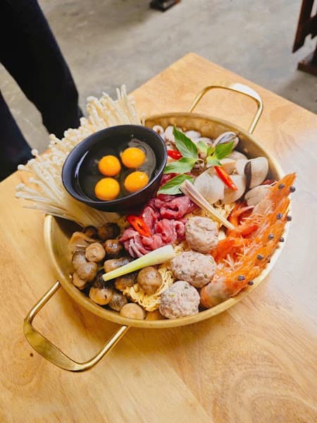 Hình ảnh Quán thái- say thái bmt - 3