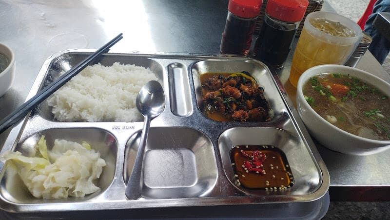 Cơm Gia Đình Cậu Béo Cà Mau