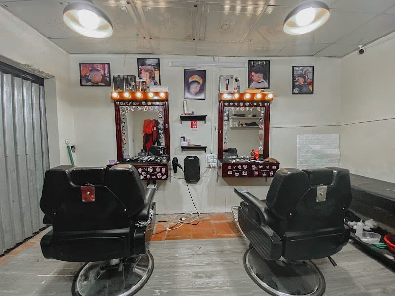 Hình ảnh Barber Shop 2001 - 2