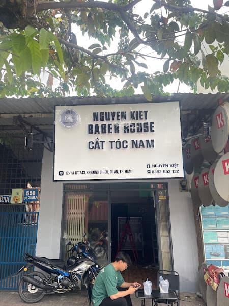 Nguyễn Kiệt Barber House