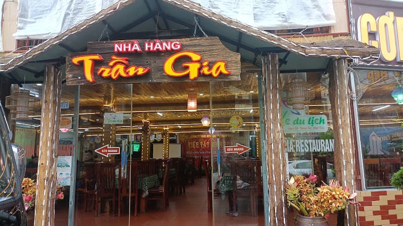 Ẩm Thực Trần Gia