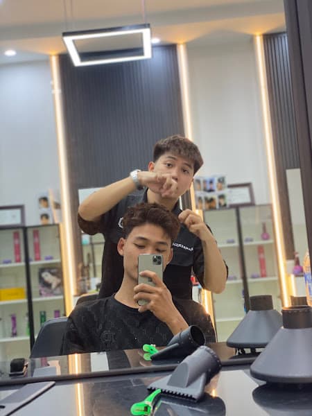 Cắt Tóc nam Công Quả