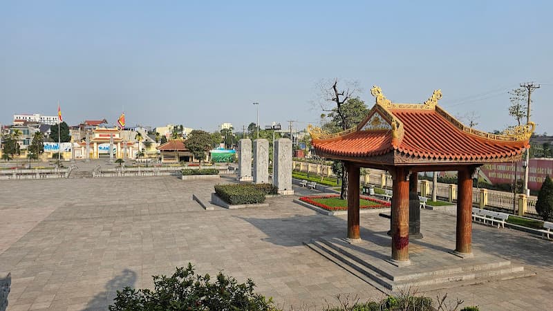 Hình ảnh Di Tích Lịch Sử Quốc Gia Thanh Niên Xung Phong 915 - 2