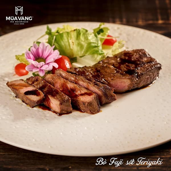 Hình ảnh Mùa Vàng The Warehouse - 5