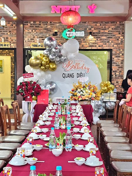 Nhà hàng Hải Sản Sống Như Ý