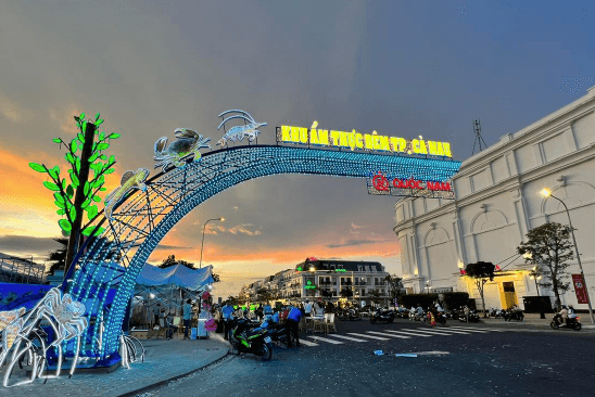 Hình ảnh Phố ẩm thực đêm Cà Mau - 5