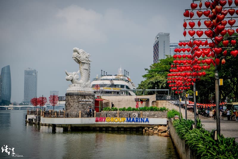 Ảnh bìa Tượng Cá Chép Hóa Rồng