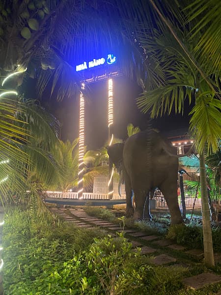 Hình ảnh Nhà hàng Cơm niêu Vườn dừa - 2