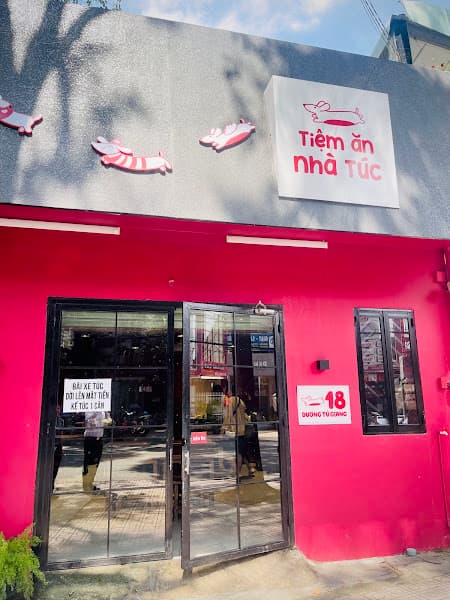 Tiệm ăn Nhà Túc