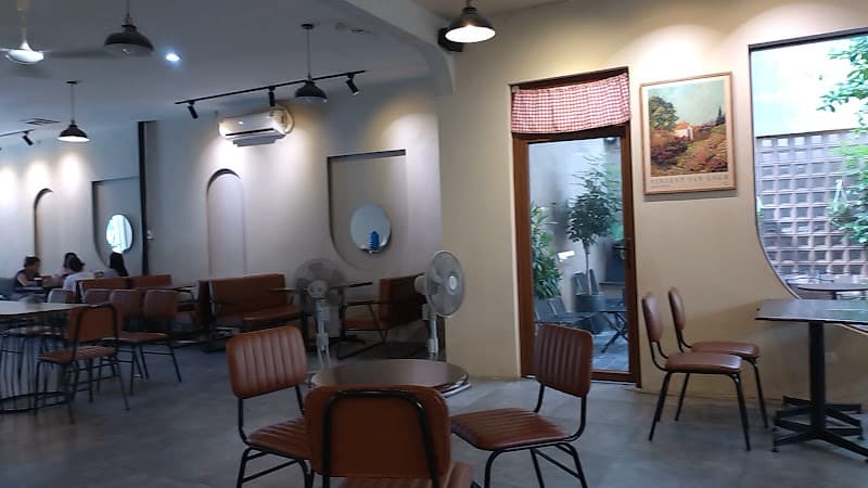 Hình ảnh AMELIE Café - 3