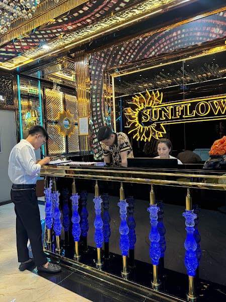 Hình ảnh Karaoke Sunflower Bãi Cháy Hạ Long - 6