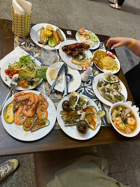 Hình ảnh Happy Buffet Restaurant - 2