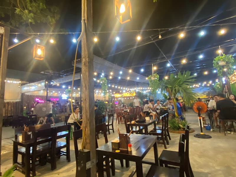 Hình ảnh Nhà Gỗ Food and Beer - 2