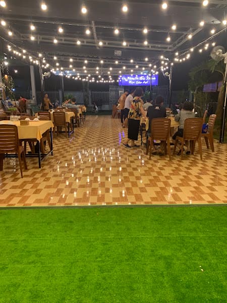 Hình ảnh Quán Ăn Gia Đình Gà Chỉ - 3