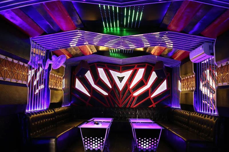 Hình ảnh Karaoke Titan - 8