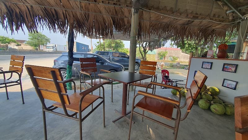 Ảnh bìa Nhà Hàng Nam Hà- xe tải, cơm gia đình