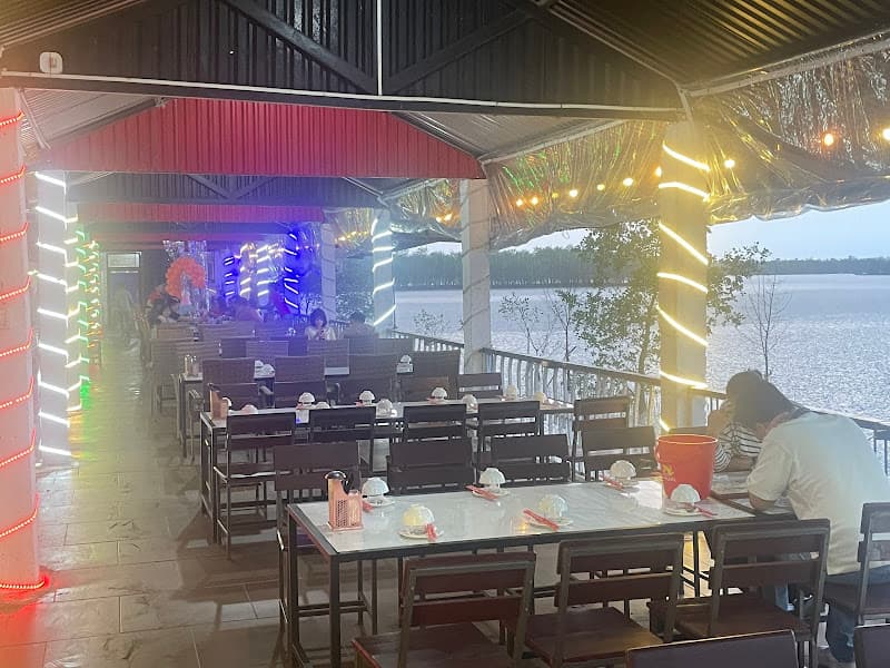 Ảnh bìa Nhà hàng THẾ GIỚI HẢI SẢN TAM GIANG