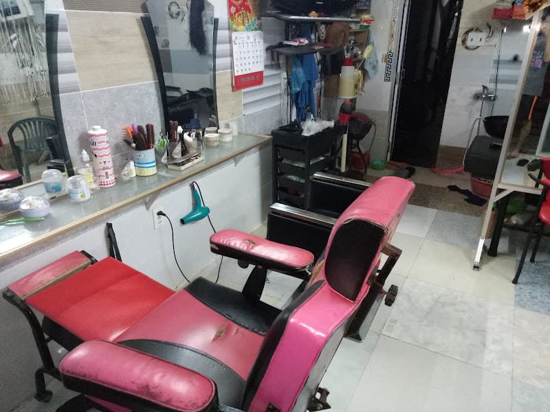 Quán cắt tóc Mỹ Duyên