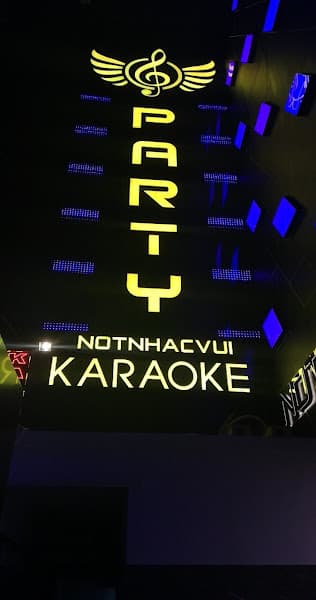 Hình ảnh Karaoke Nốt Nhạc Vui Party - Lê Văn Sỹ - 4