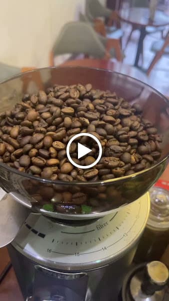 Hình ảnh Cafe ban mê - bánh mì -fast food -8 A anh đào bãi cháy hạ Long quảng ninh.. - 2