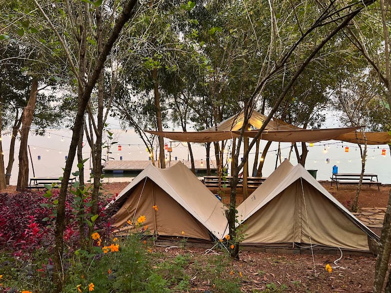 Camping Gió Trị An