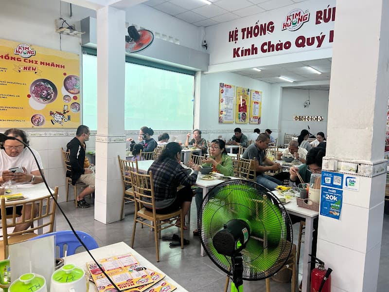 Bún bò Huế Kim Hương quận 3 , đuôi bò , lẩu xí quách ngon