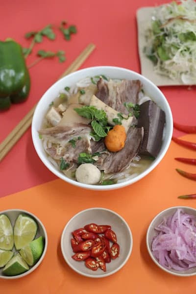 Hình ảnh Bún bò Huế Ngự bình - 2
