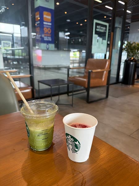 Hình ảnh Starbucks Sân Bay Tân Sơn Nhất - 3