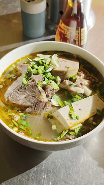 Hình ảnh bún bò cô dung - 4