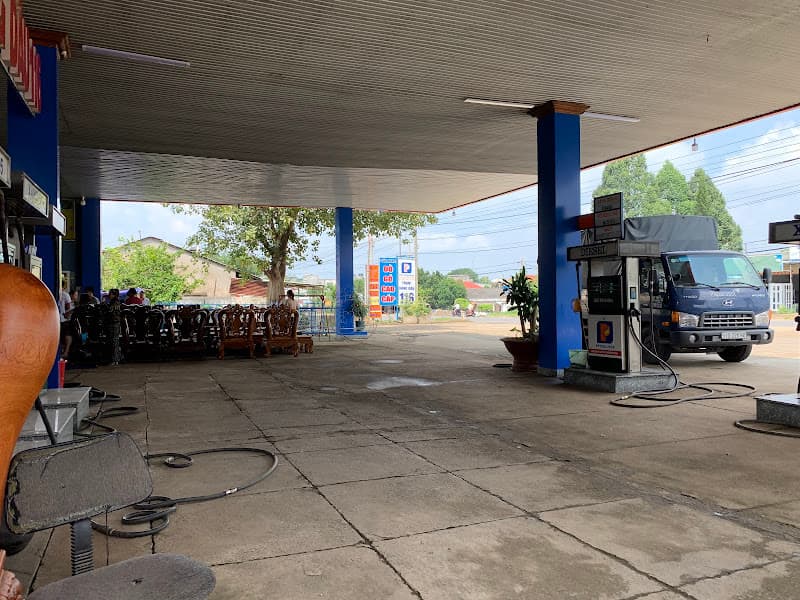 Cửa hàng Xăng dầu 116